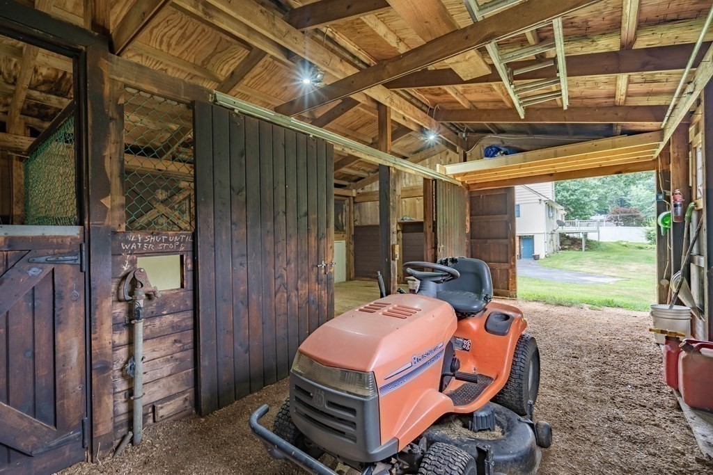 144 Charlton Road Spencer, MA 01562 - Photo 32 of 42 Gallery Image 32
