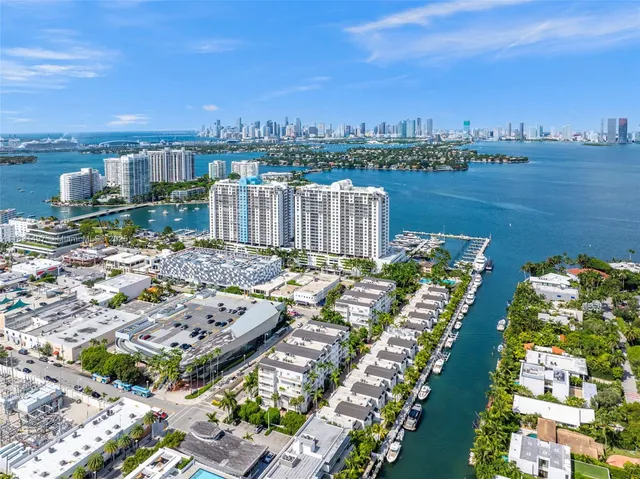 $15,800 | 1415 Sunset Harbour Drive, Unit 406, Miami Beach, FL 33139