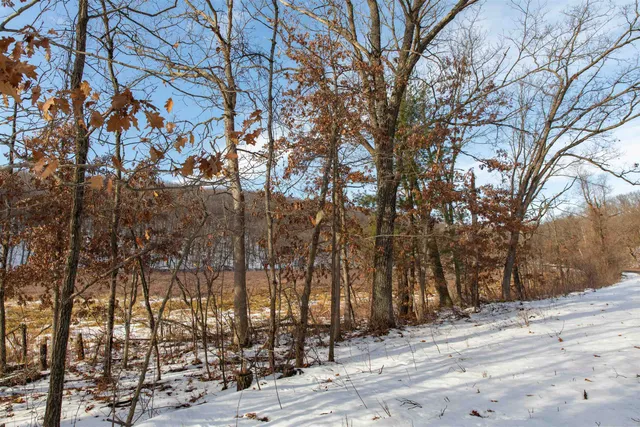 $798,000 | 109-ac 109-ac Fawn Lane, Montello, WI 53949