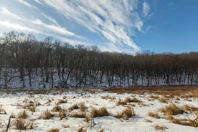 $798,000 | 109-ac 109-ac Fawn Lane, Montello, WI 53949