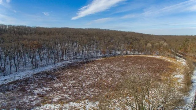 $798,000 | 109-ac 109-ac Fawn Lane, Montello, WI 53949