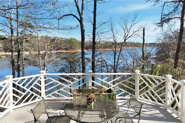 $2,350,000 | 951 East Lake Drive, Gainesville, GA 30506