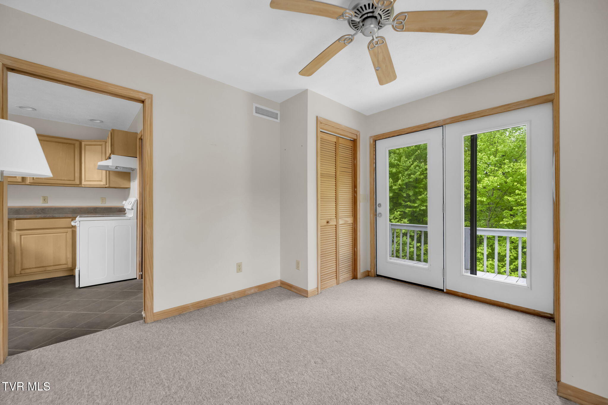 115 Lonesome Pine Trail Butler, TN 37640 - Photo 35 of 57 38-web-or-mls-EXT_7123