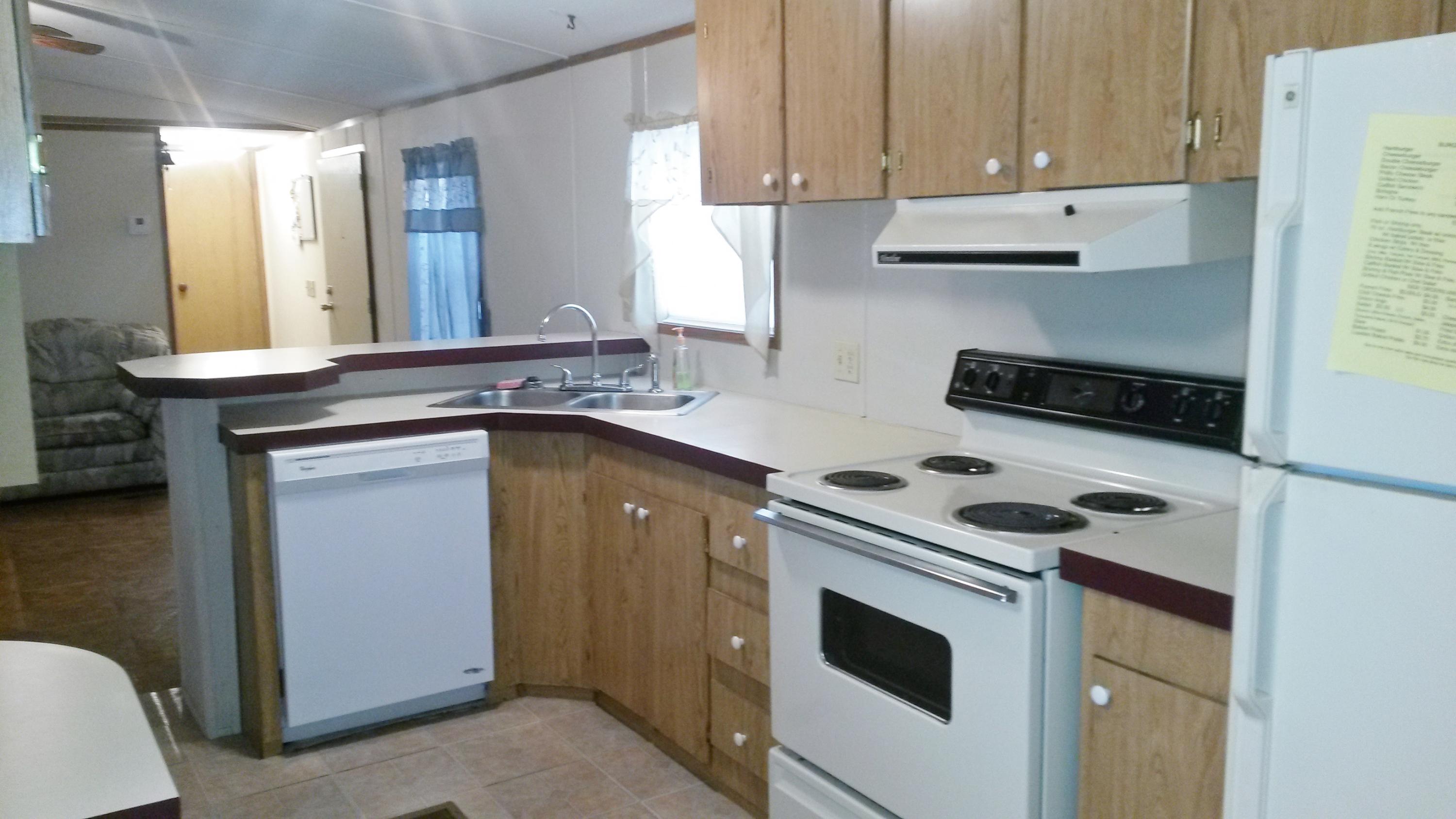21 Garden Lane Elloree, SC 29047 - Photo 18 of 20 Kitchen