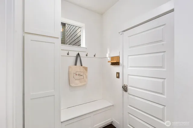 $1,148,000 | 35121 Southeast Terrace Street, Snoqualmie, WA 98065