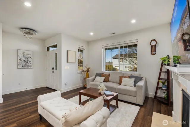 $1,148,000 | 35121 Southeast Terrace Street, Snoqualmie, WA 98065