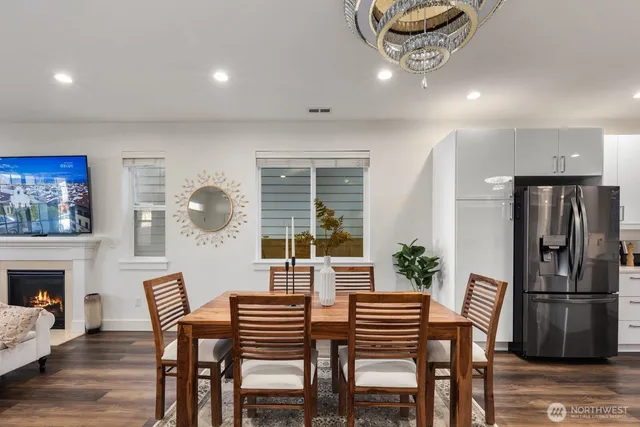 $1,148,000 | 35121 Southeast Terrace Street, Snoqualmie, WA 98065