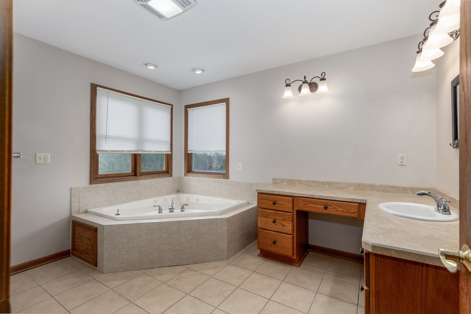 2669 East 1545th Road Ottawa, IL 61350 - Photo 24 of 42