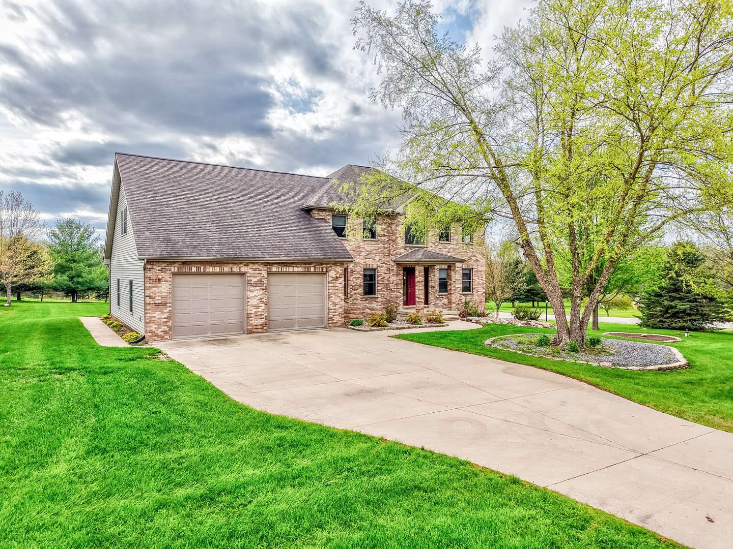 2669 East 1545th Road Ottawa, IL 61350 - Photo 3 of 42
