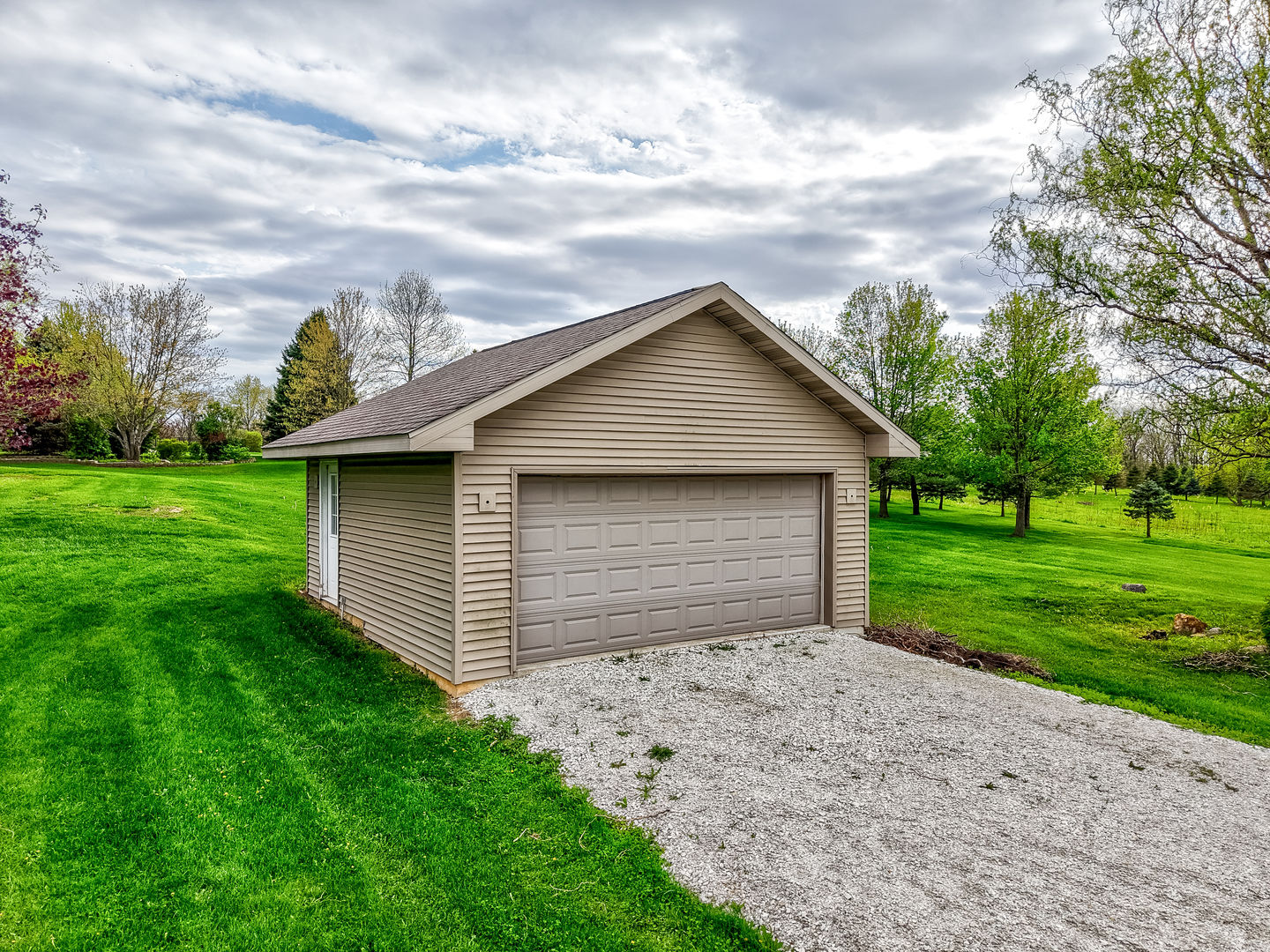 2669 East 1545th Road Ottawa, IL 61350 - Photo 40 of 42