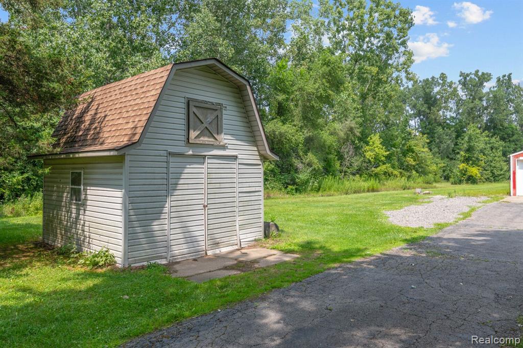 48720 Hanford Road Canton, MI 48187 - Photo 19 of 24