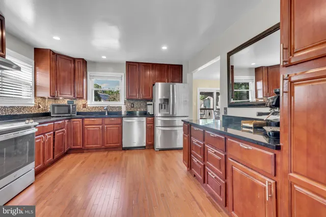 $539,999 | 9306 Queens Post Court, Laurel, MD 20723