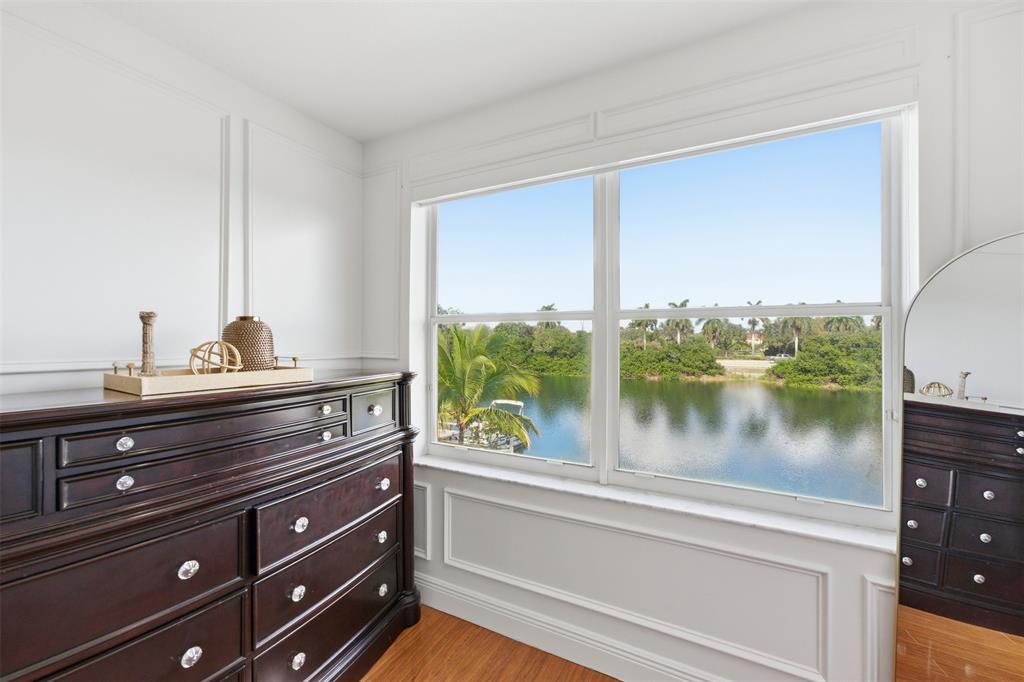 17331 Southwest 33rd Street Miramar, FL 33029 - Photo 37 of 53 a bathroom with a sink and a large window