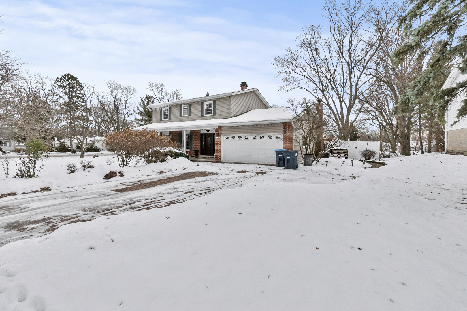 401 69th Street Darien, IL 60561 - Photo 2 of 25