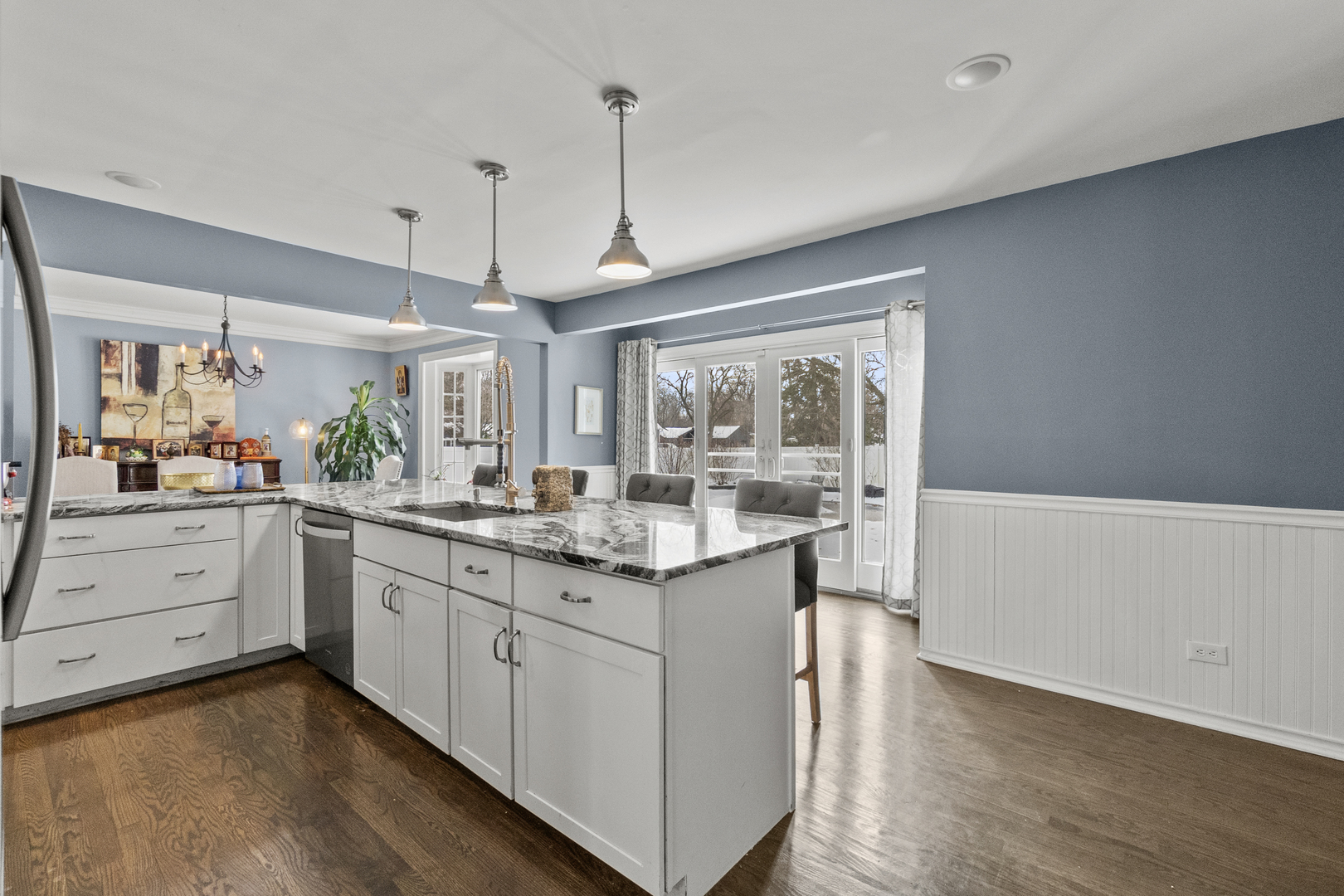 401 69th Street Darien, IL 60561 - Photo 7 of 25