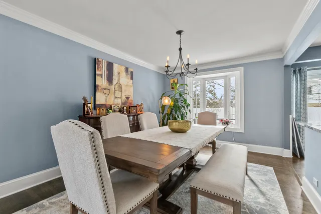 $620,000 | 401 69th Street, Darien, IL 60561