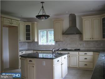 765 Jackson Road Sewell, NJ 08080 - Photo 4 of 12 Kitchen