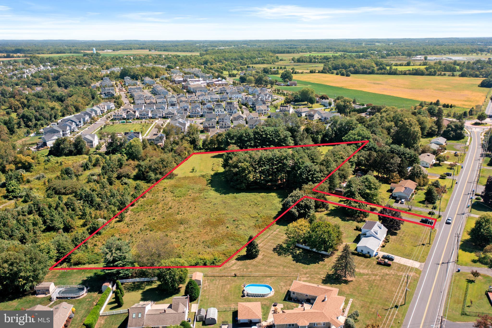 87 Bordentown Chesterfield Road Chesterfield, NJ 08515 - Photo 32 of 49 an aerial view of residential houses with outdoor space