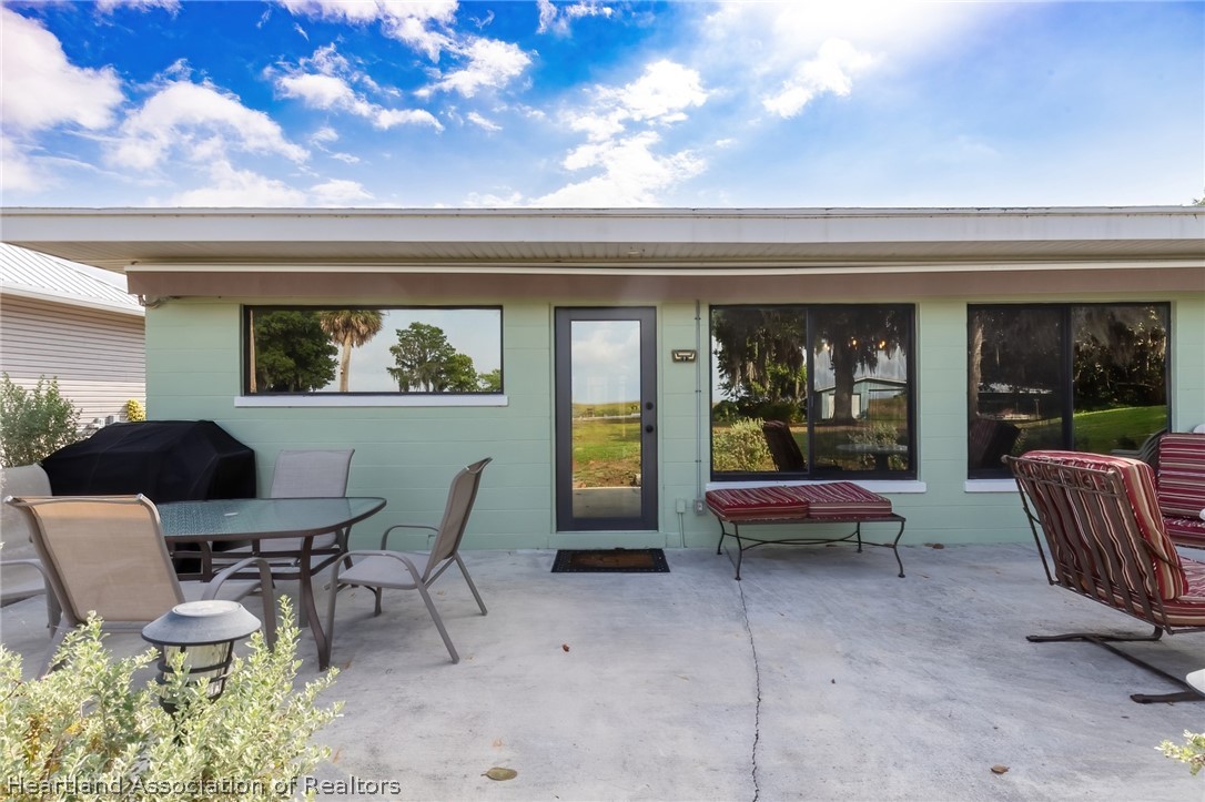 102 Squirrel Point Lorida, FL 33857 - Photo 6 of 47