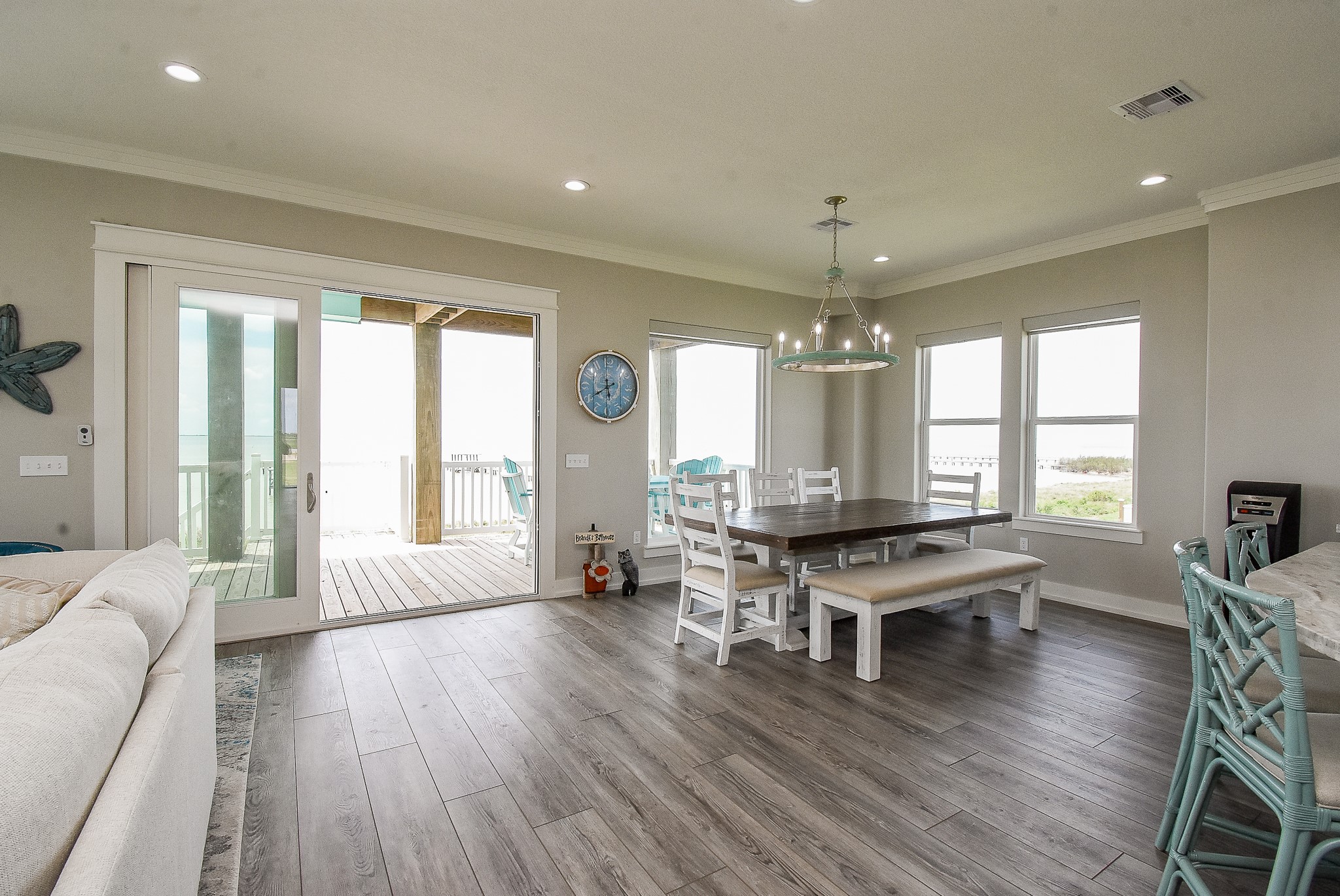 3125 Bay Ridge Drive Palacios, TX 77465 - Photo 10 of 50