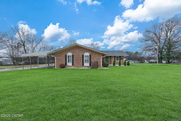 $269,900 | 108 Hospital Drive, Trenton, TN 38382