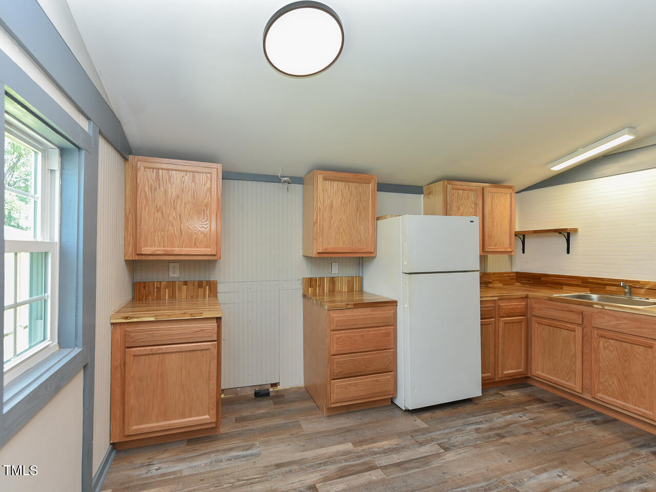 232 Mitchell Farm Road Goldsboro, NC 27530 - Photo 15 of 82 1 - interior - kitchen2 - OK