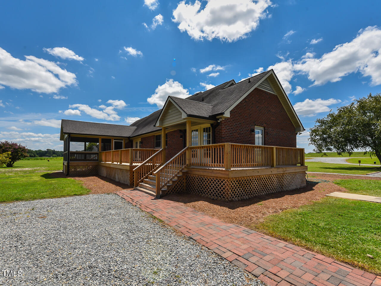 232 Mitchell Farm Road Goldsboro, NC 27530 - Photo 26 of 82 a front view of a house with garden