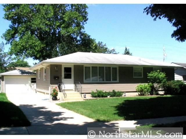 1521 4th Avenue Southwest Rochester, MN 55902 - Photo 1 of 1