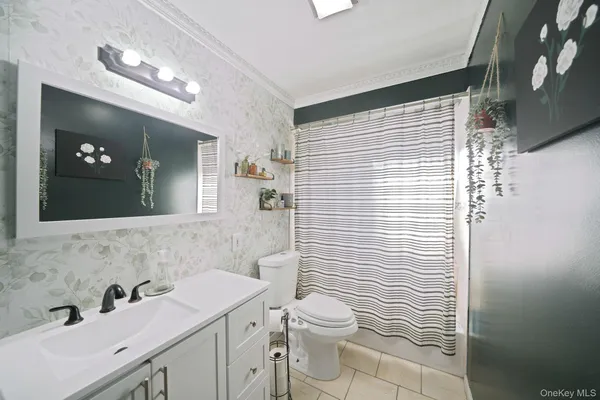 $525,000 | 2909 New London Avenue, Medford, NY 11763