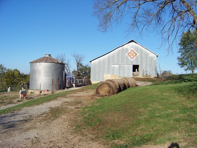 26049 Shiloh Road Centertown, MO 65023 - Photo 16 of 52