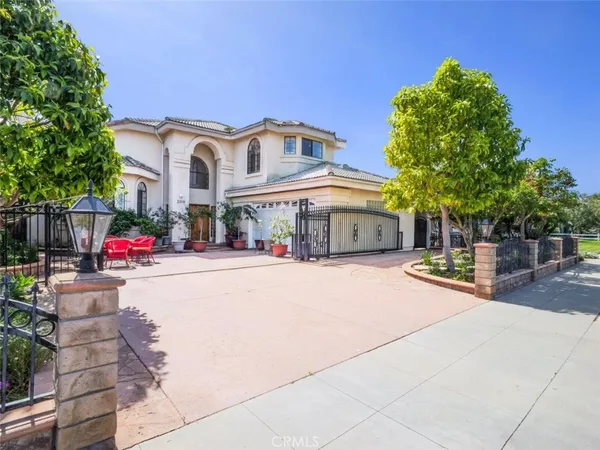 $1,680,000 | 2318 West 154th Street, Gardena, CA 90249