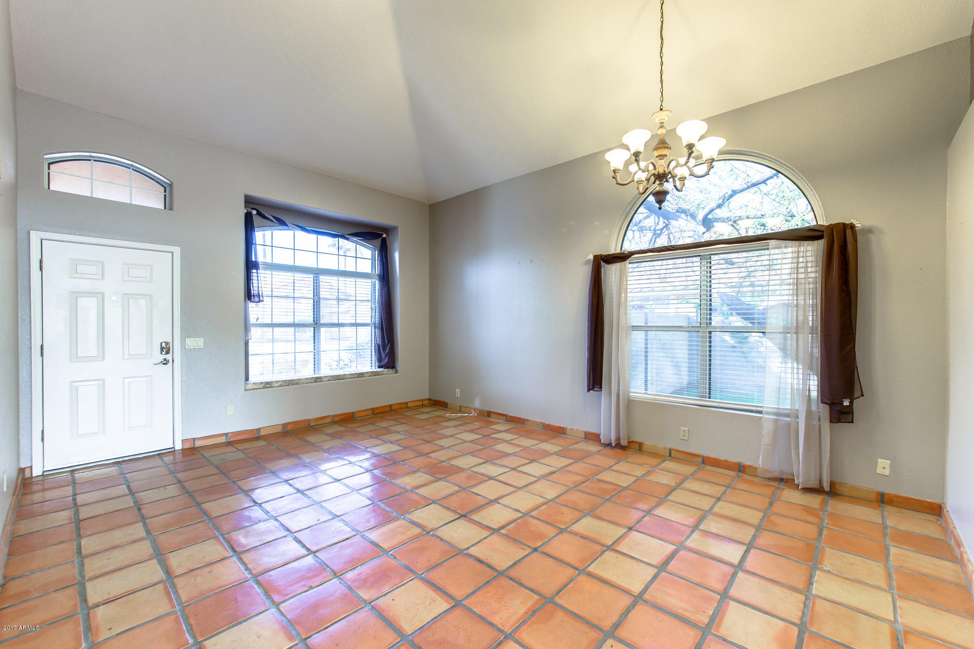 2560 North Lindsay Road, Unit 45 Mesa, AZ 85213 - Photo 6 of 35 ChaseCapture-6