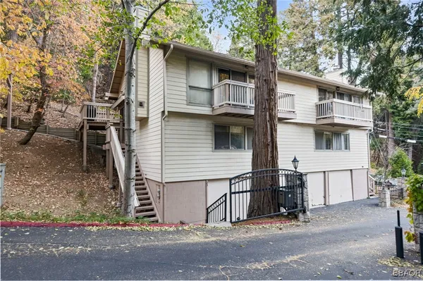$365,000 | 103 Rockledge Lane, Unit 103, Lake Arrowhead, CA 92352