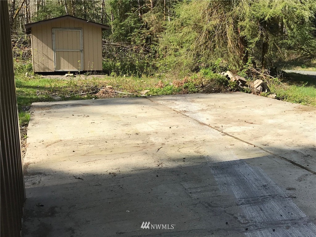 2404 Mosquito Lake Road Deming, WA 98244 - Photo 10 of 15 Gallery Image 10