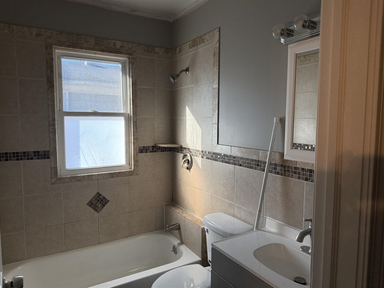 22410 David Avenue Eastpointe, MI 48021 - Photo 5 of 9