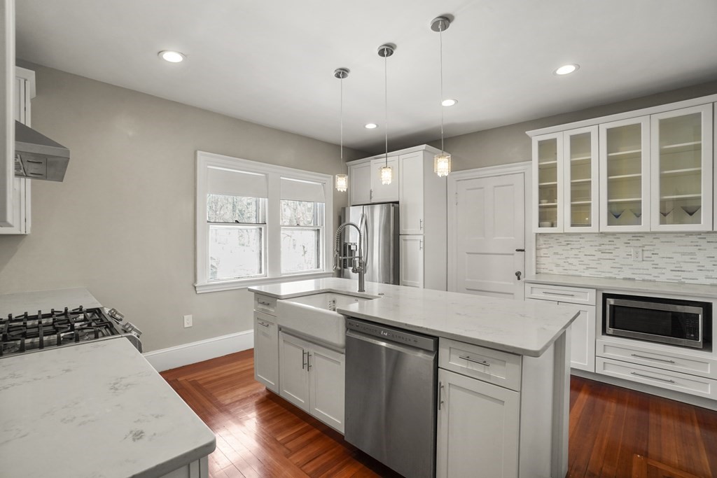 11 Wayne Street Boston, MA 02121 - Photo 20 of 32