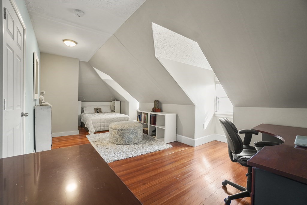 11 Wayne Street Boston, MA 02121 - Photo 22 of 32