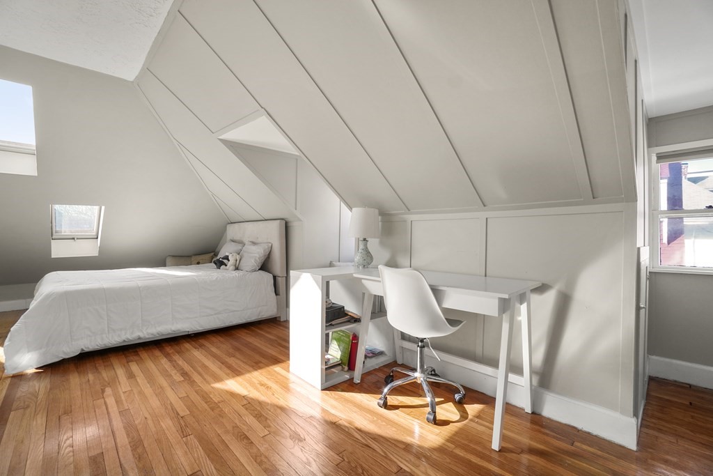 11 Wayne Street Boston, MA 02121 - Photo 23 of 32