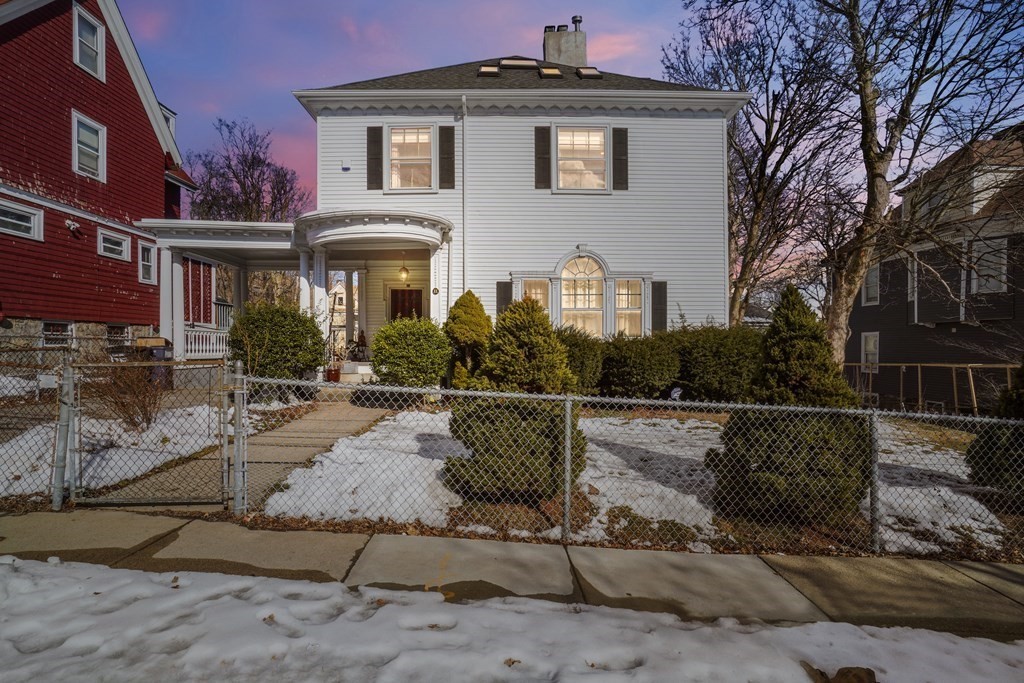 11 Wayne Street Boston, MA 02121 - Photo 29 of 32