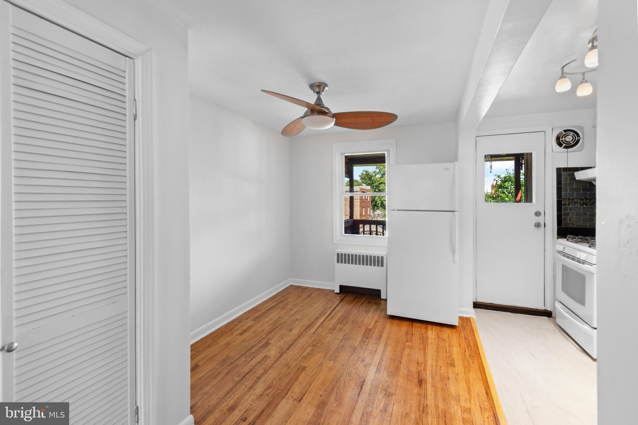 3732 Clarenell Road Baltimore, MD 21229 - Photo 13 of 49