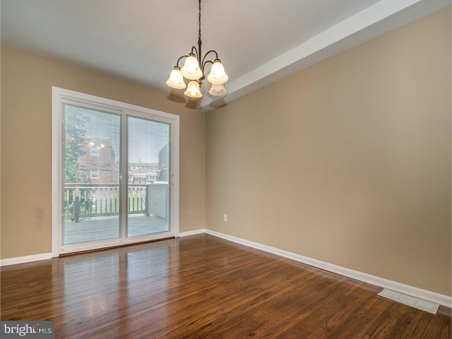 12612 Ramer Road Philadelphia, PA 19154 - Photo 12 of 25 Dining Room