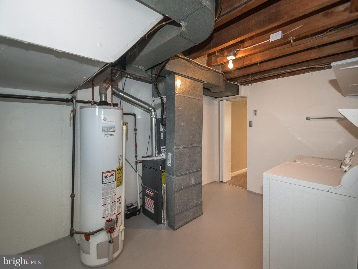 12612 Ramer Road Philadelphia, PA 19154 - Photo 25 of 25 Laundry Room