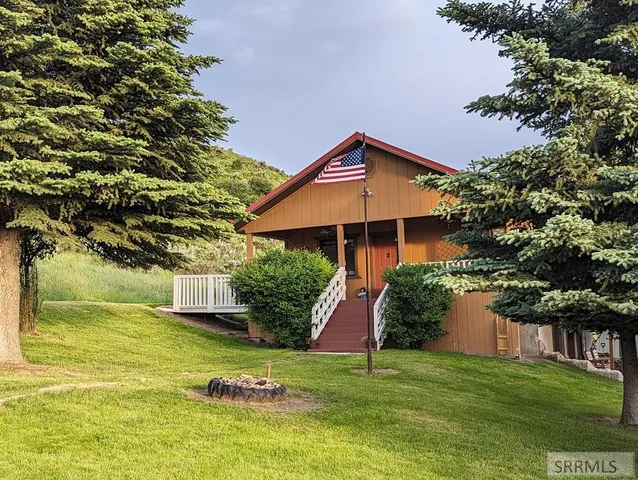 $775,000 | 186 Elk Ridge Drive, Swan Valley, ID 83449
