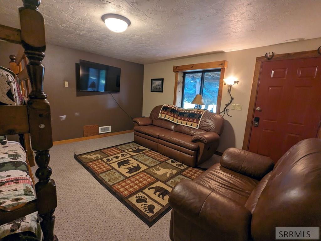 186 Elk Ridge Drive Swan Valley, ID 83449 - Photo 15 of 27