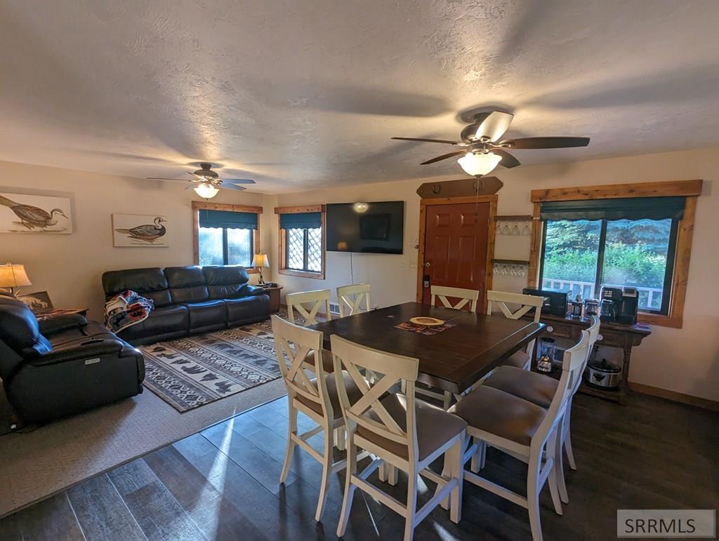 186 Elk Ridge Drive Swan Valley, ID 83449 - Photo 6 of 27