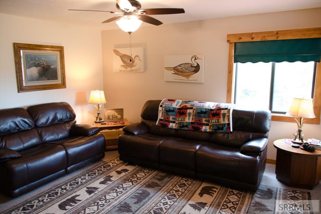 186 Elk Ridge Drive Swan Valley, ID 83449 - Photo 8 of 27