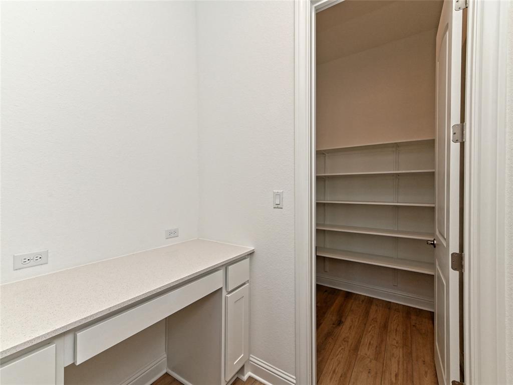 270 Prairie Clover Drive Dripping Springs, TX 78620 - Photo 13 of 28