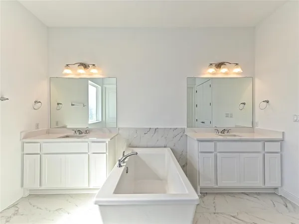 $5,495 | 270 Prairie Clover Drive, Dripping Springs, TX 78620