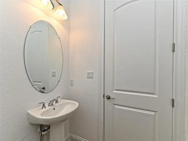$5,495 | 270 Prairie Clover Drive, Dripping Springs, TX 78620