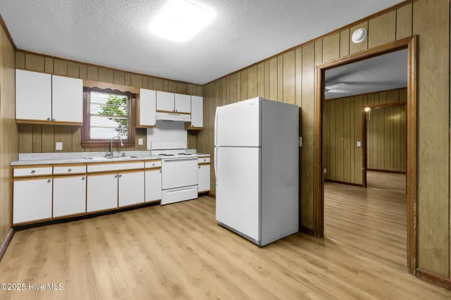 $1,675 | 1614 McKinley Avenue, New Bern, NC 28562